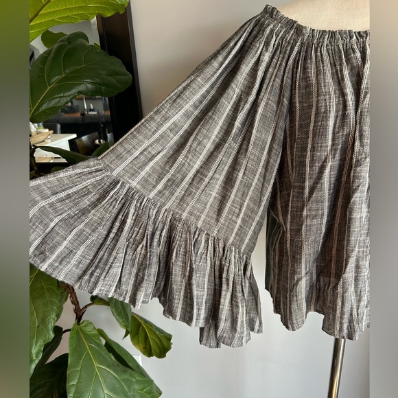 Elan peasant blouse grey/white size large - Picture 7 of 7